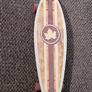 Maple Skateboard Bravo Sports Grip Tape Red Logo 31" Canada 2014